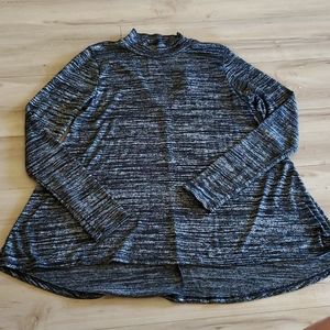 ❤ 5/$15 Acemi long sleeved Woman's shirt